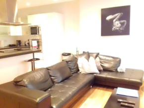 Отель Stylish 1 bed in Earls Court  Лондон